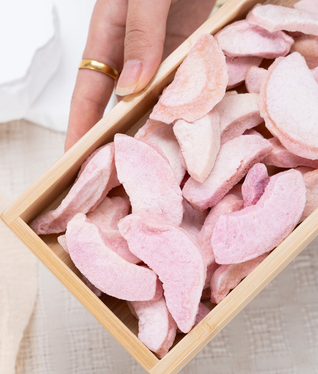Unveiling the Magic of Freeze-Dried Peach: A Burst of Summer in Every Bite