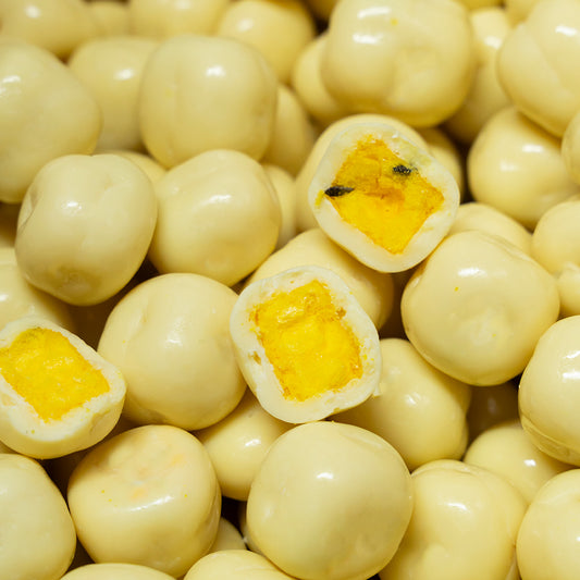 Freeze-Dried Passion Fruit with White Chocolate 10kg/ carton