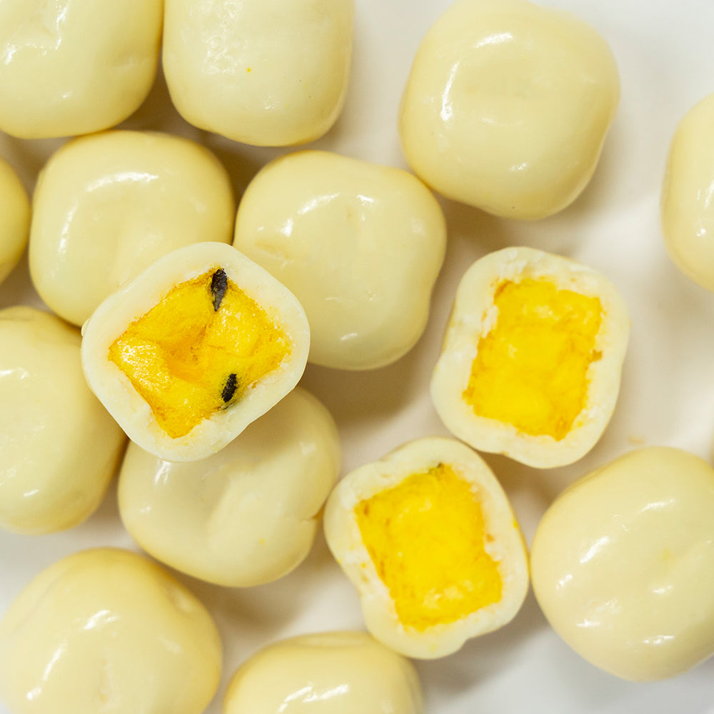 Freeze-Dried Passion Fruit with White Chocolate 10kg/ carton